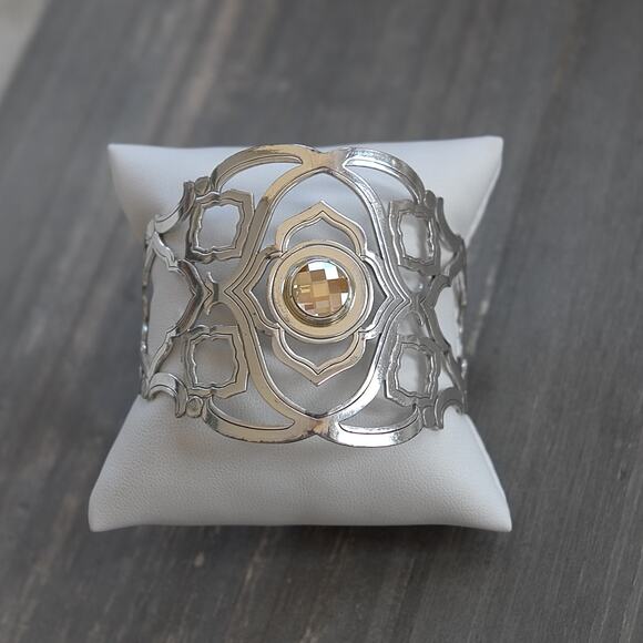 Brighton Lacy Cuff Bracelet Extra Wide Neutral Crystal Flower Pattern 2.5" - Picture 1 of 8